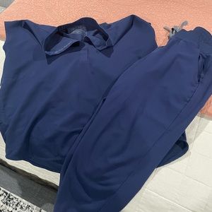 Figs. Medium top and medium petite joggers